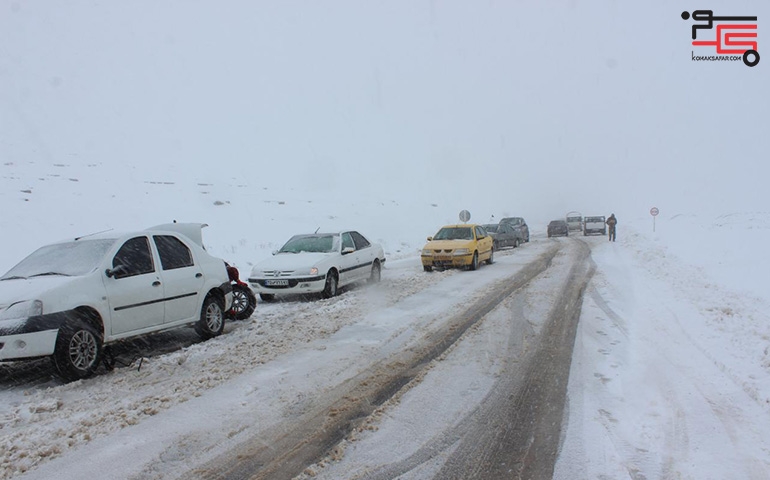 مسدود شدن راه 55 روستا در مراغه به دلیل بارش برف